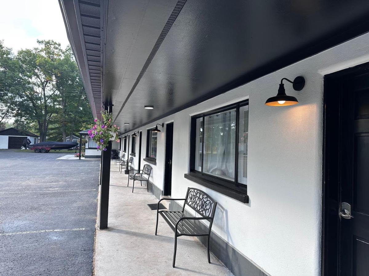Star Gate Motel Indian River Ngoại thất bức ảnh