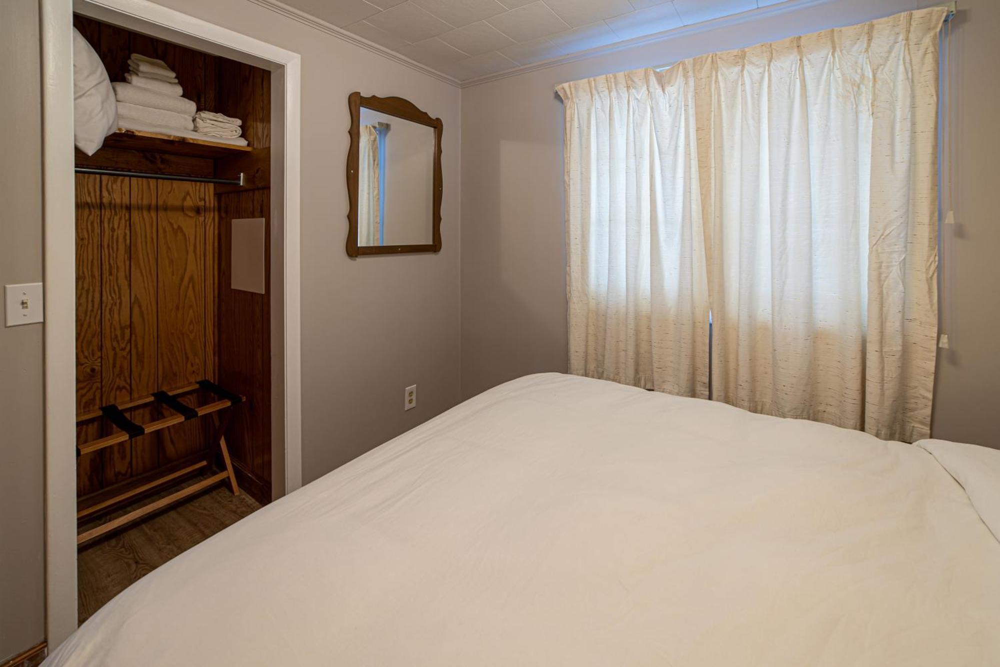 Star Gate Motel Indian River Phòng bức ảnh